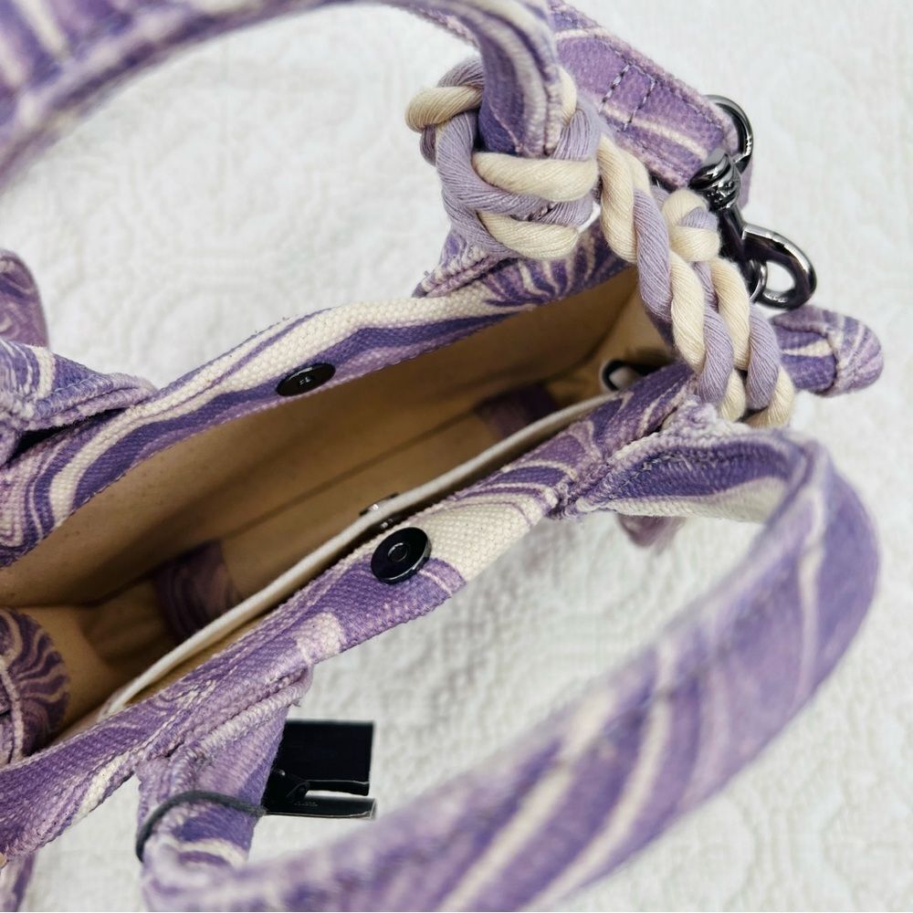 NWT Vince Camuto Purse Crossbody Bag Purple White Size Small - Picture 4 of 6